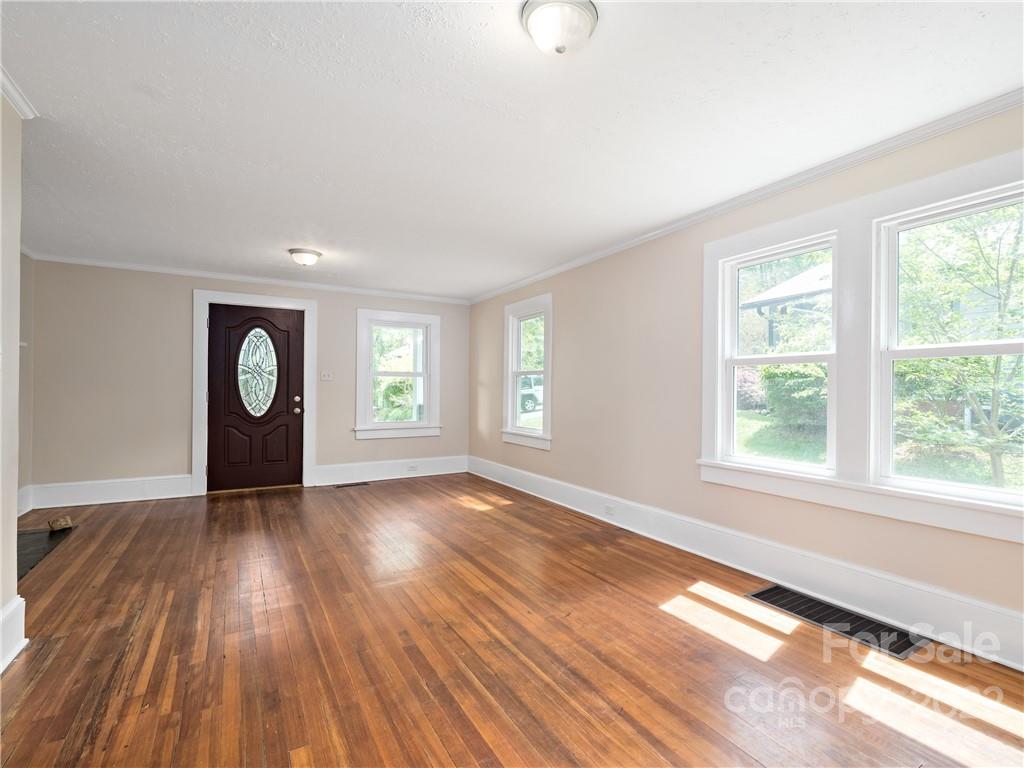 73 Brownwood Avenue Asheville NC 28806