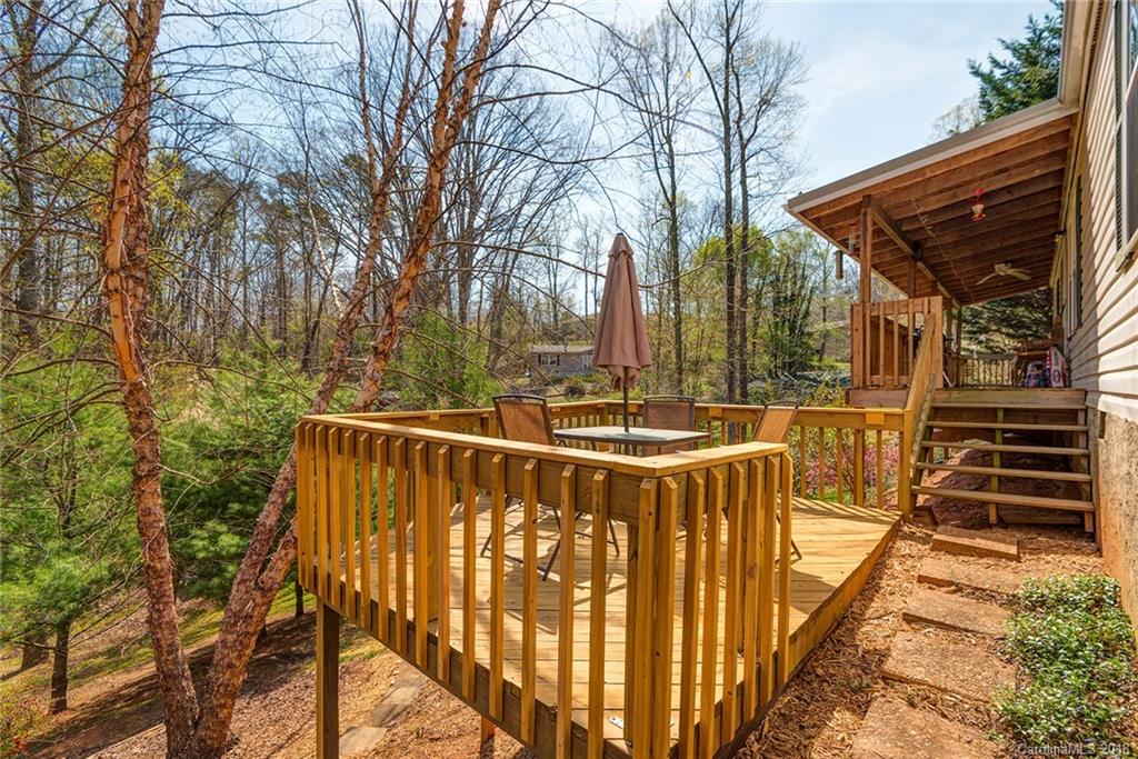 12 Robin Lane Asheville NC 28806