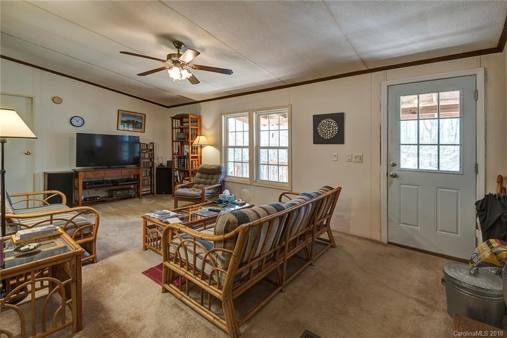12 Robin Lane Asheville NC 28806