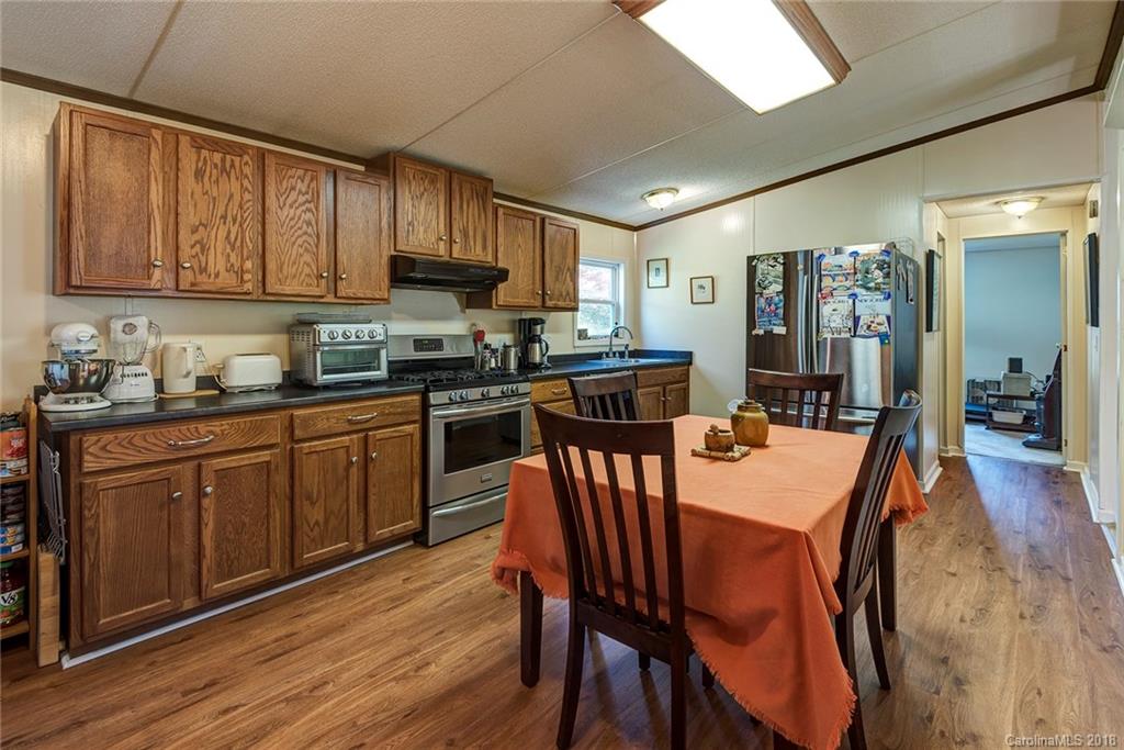 12 Robin Lane Asheville NC 28806