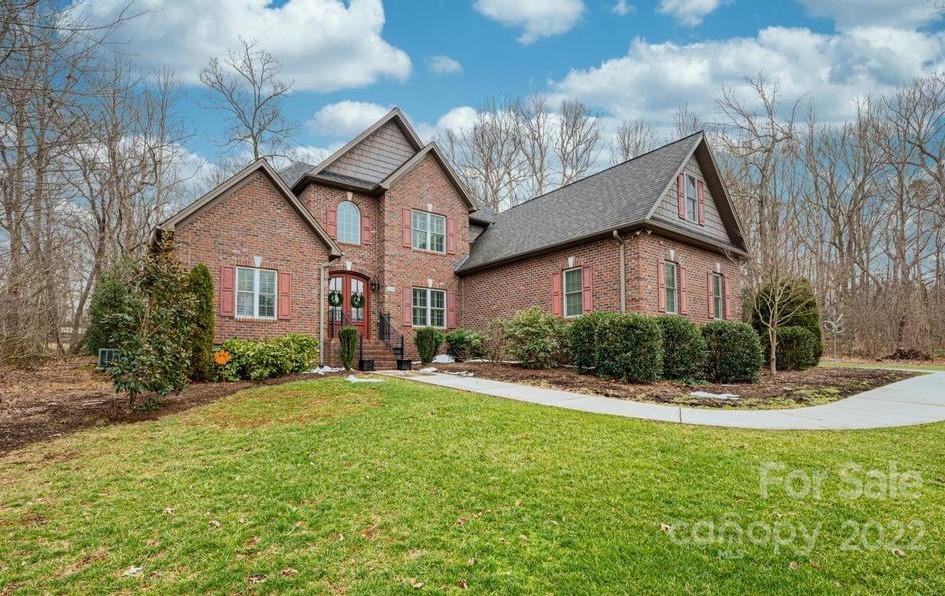 208 9th Street Court NE Conover NC 28613