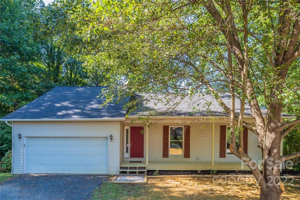 3 Crestview Court Asheville NC 28806