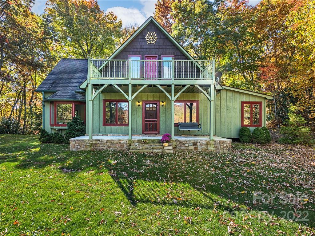 100 Old Wagon Trail Fairview NC 28730