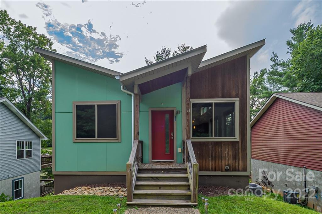 71 Honeysuckle Lane Asheville NC 28806