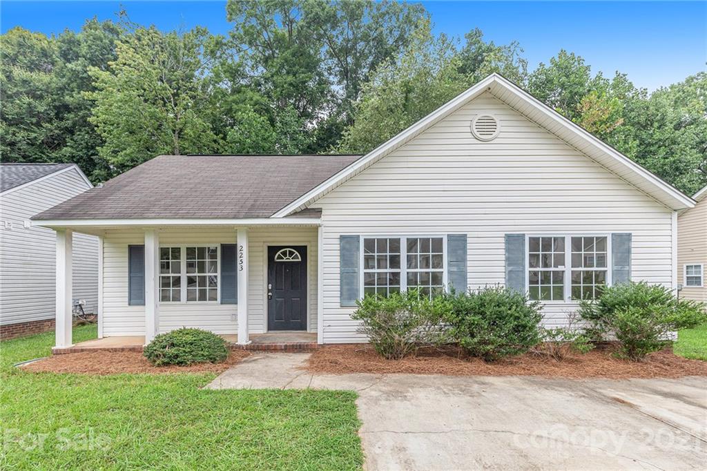 2253 Blue Hampton Lane Charlotte NC 28213