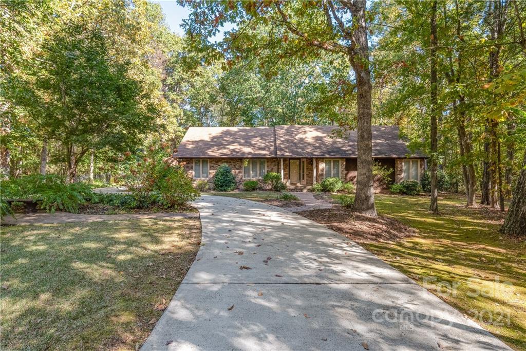215 Hugh Crocker Road Matthews NC 28104