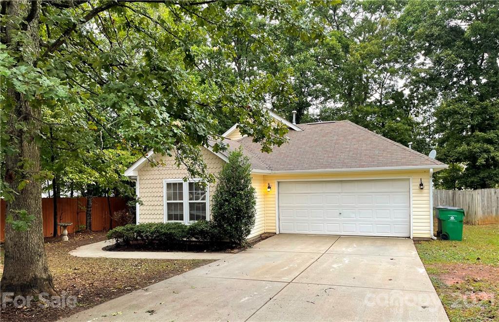 5830 Hogans Way Court Charlotte NC 28269