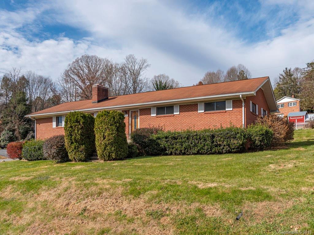 365 Golf Course Road Waynesville NC 28786