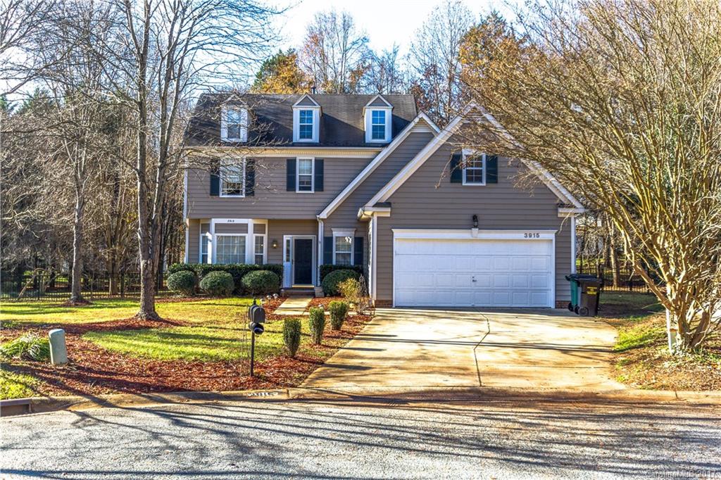 3915 Leghorn Court Charlotte NC 28215