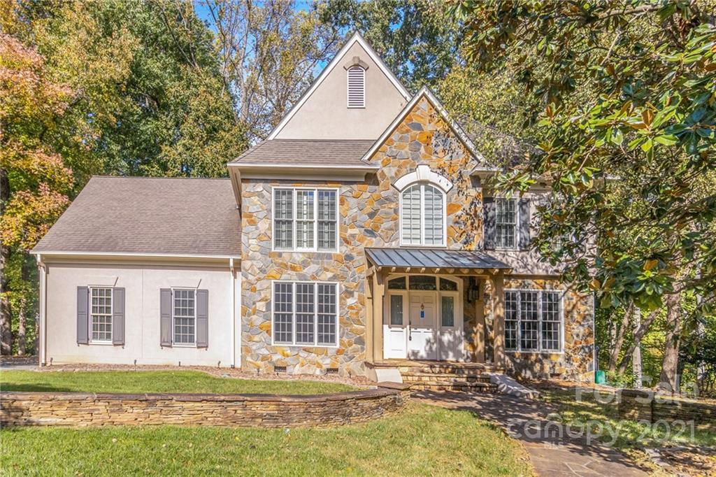 3623 Deruyter Circle Charlotte NC 28269