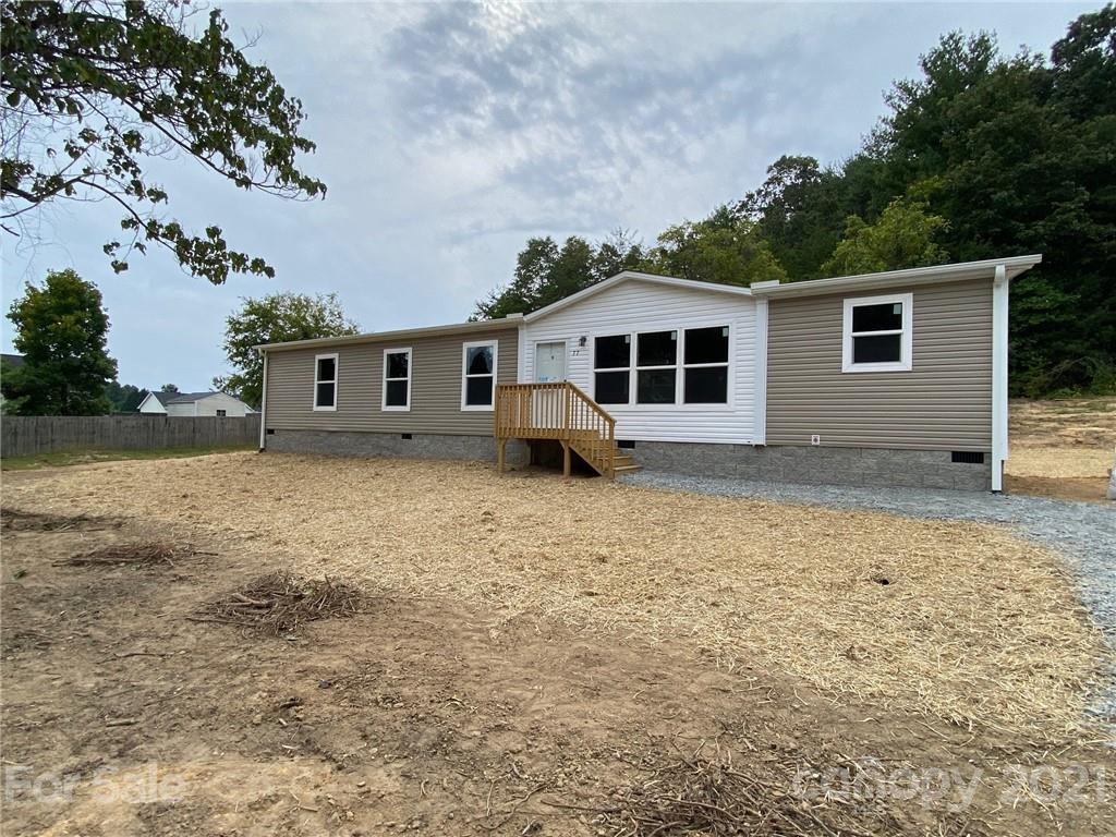77 Kiwassa Lane Hendersonville NC 28792
