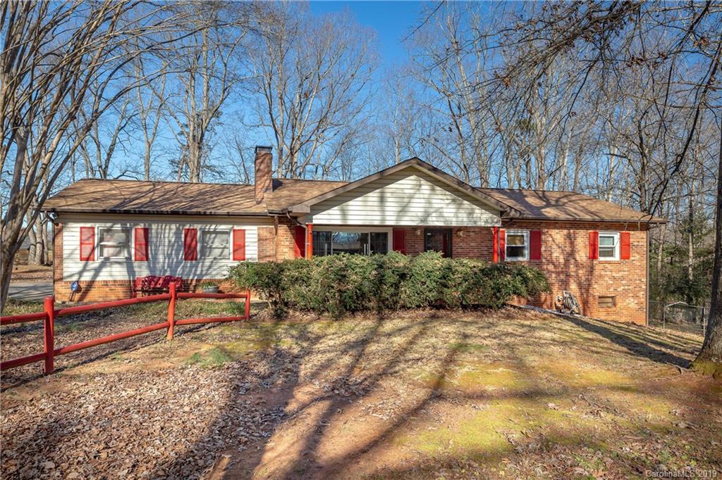220 Grandview Avenue Morganton NC 28655