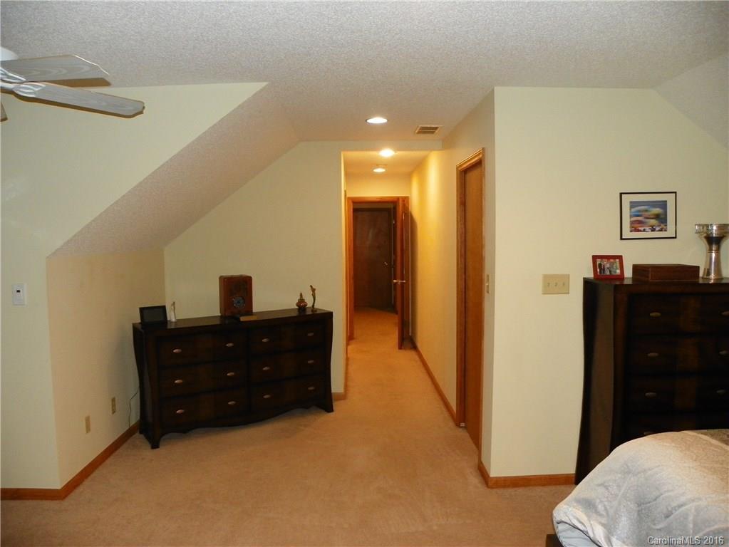 14 Tree Top Drive Arden NC 28704