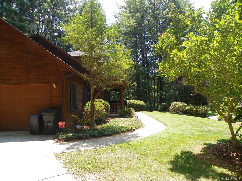 14 Tree Top Drive Arden NC 28704