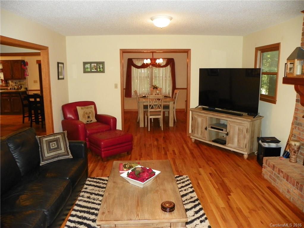 14 Tree Top Drive Arden NC 28704