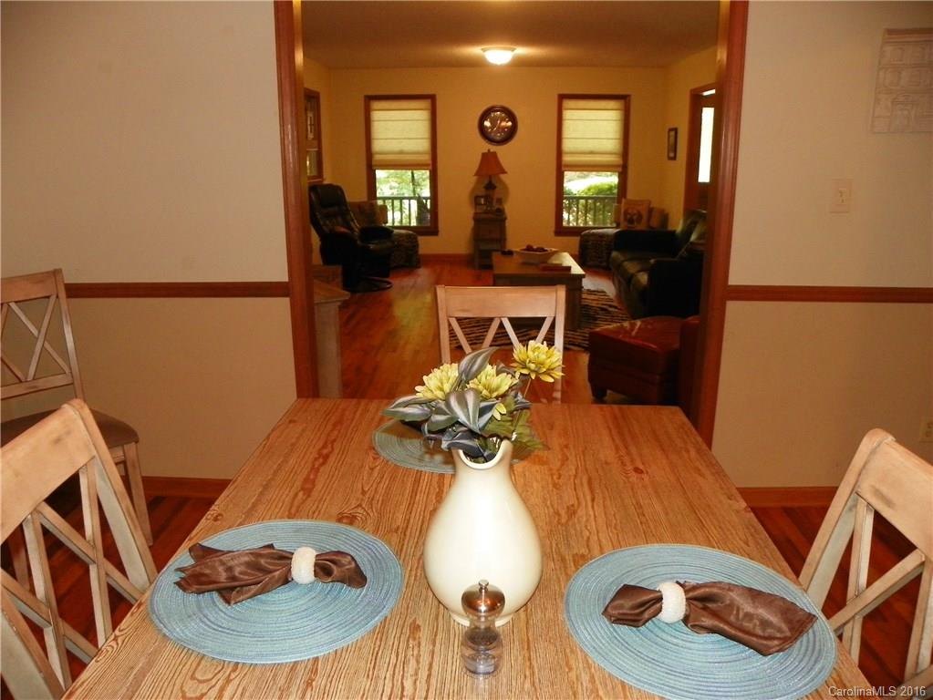 14 Tree Top Drive Arden NC 28704