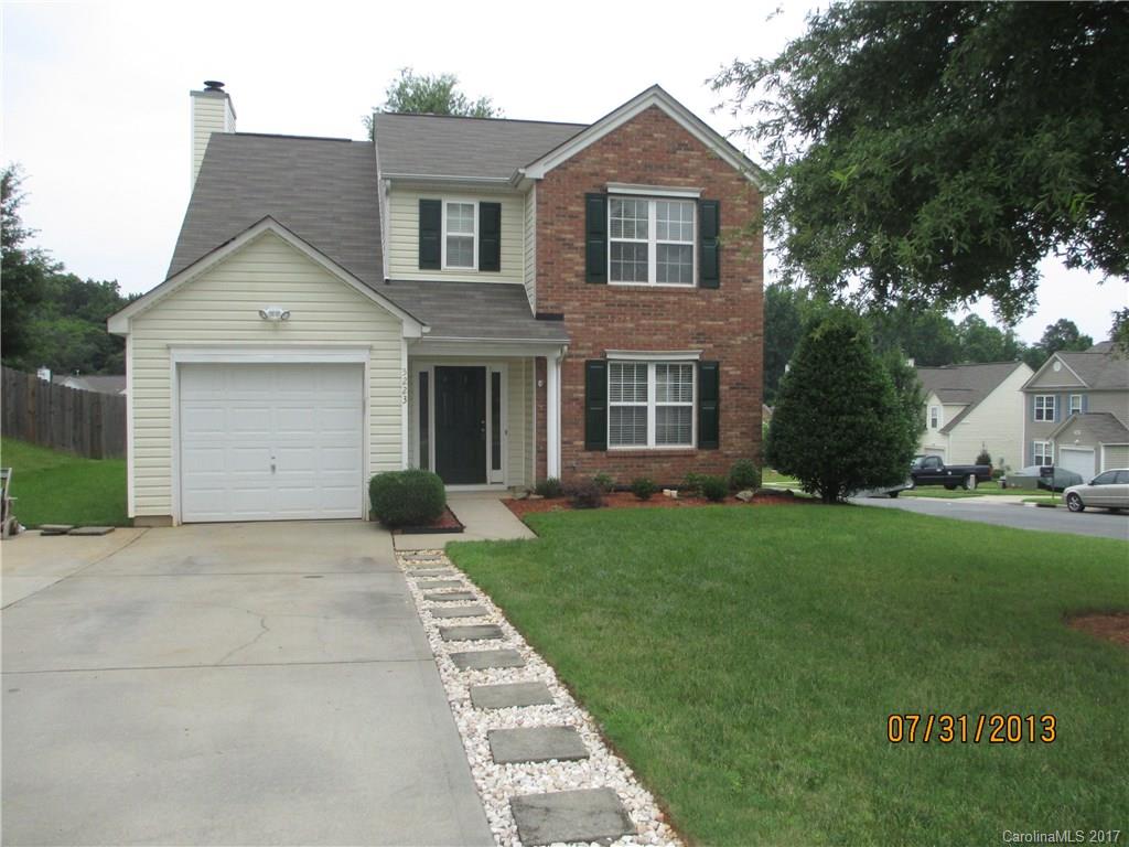 5223 Grass Run Court Charlotte NC 28216