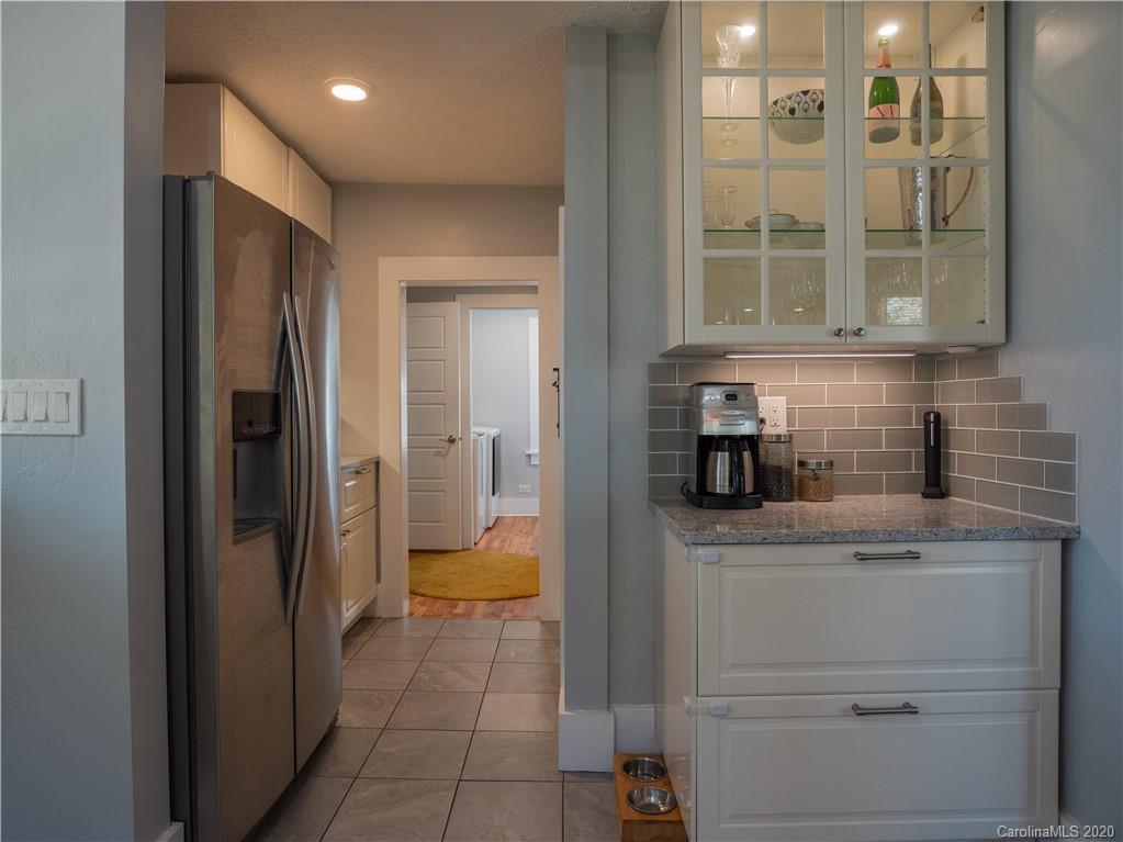 27 Woodland Drive Asheville NC 28806