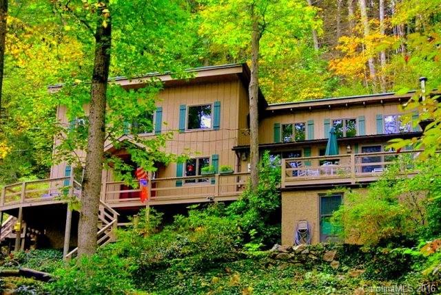 80 Hill Crest Lane Burnsville NC 28714