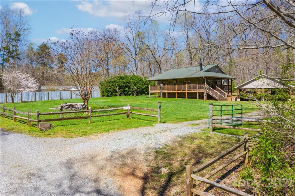 1218 Neely Smith Lane Gastonia NC 28056