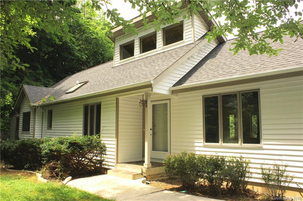 1223 Evergreen Farm Circle Waynesville NC 28786