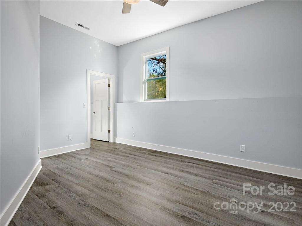 36 Broadview Avenue Asheville NC 28803