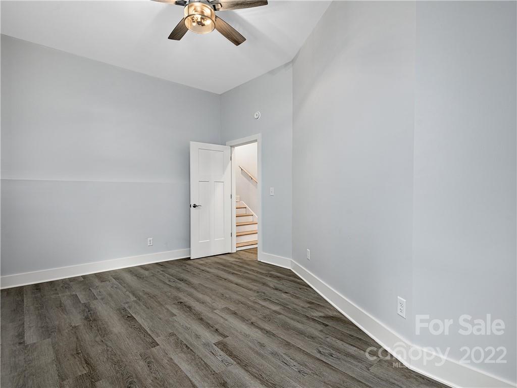 36 Broadview Avenue Asheville NC 28803