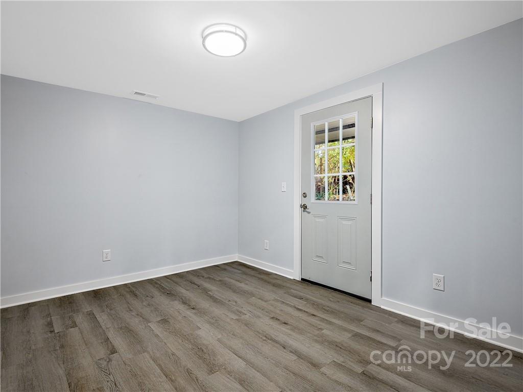 36 Broadview Avenue Asheville NC 28803