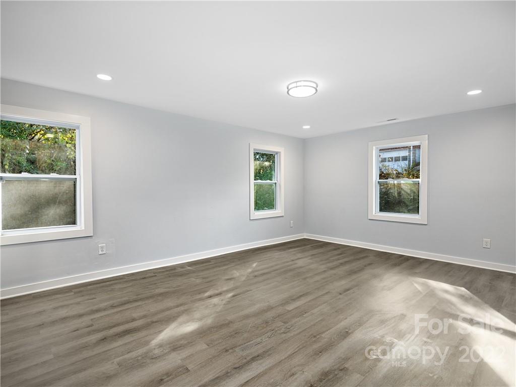 36 Broadview Avenue Asheville NC 28803