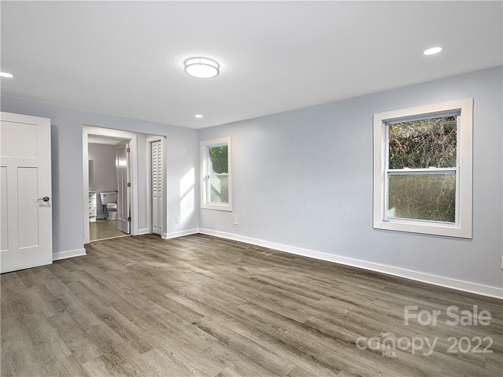36 Broadview Avenue Asheville NC 28803