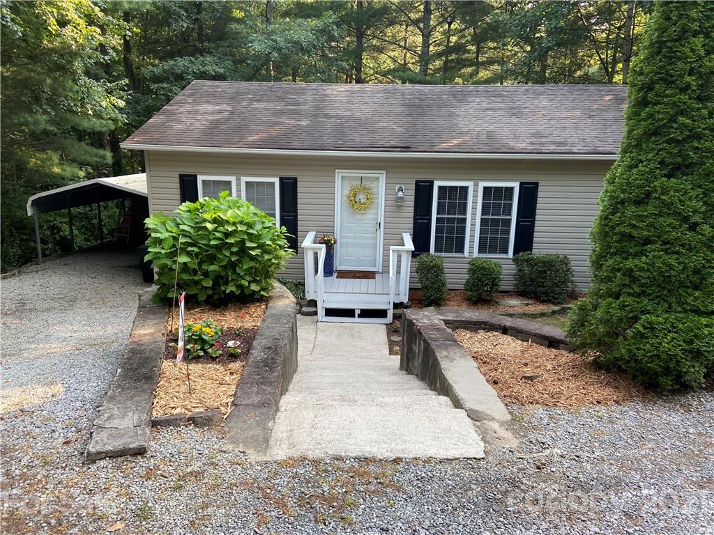 138 Cinnamon Way Flat Rock NC 28731