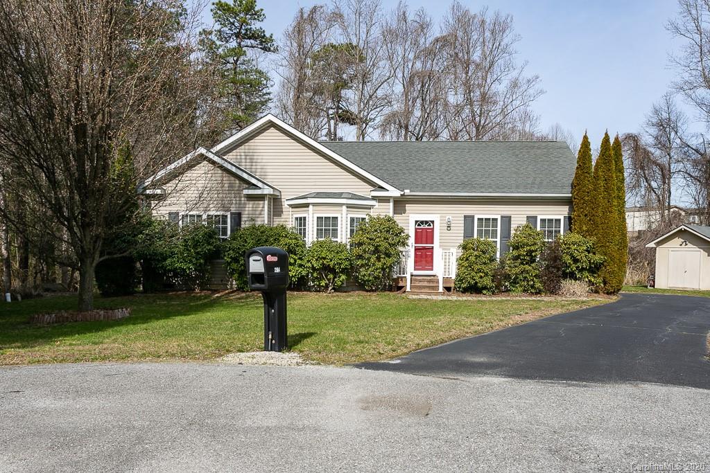 204 Zachs Place Arden NC 28704