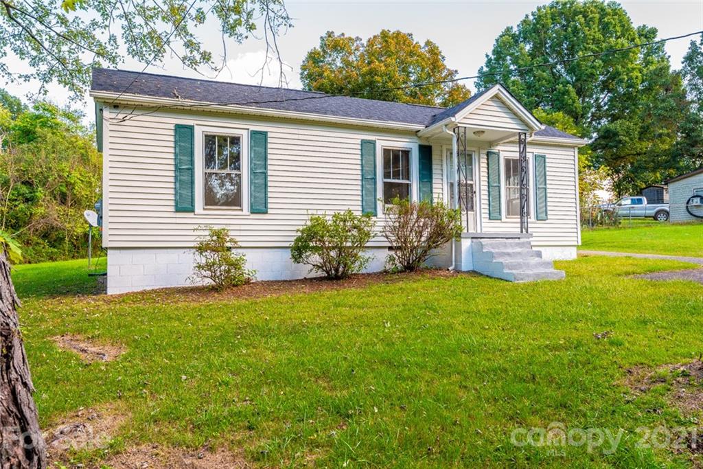 1131 15th Street SW Hickory NC 28602