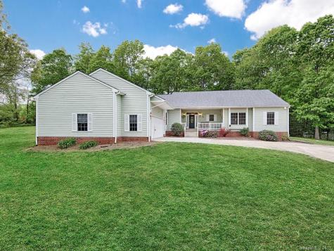 18 Clearbrook Crossing Asheville NC 28803