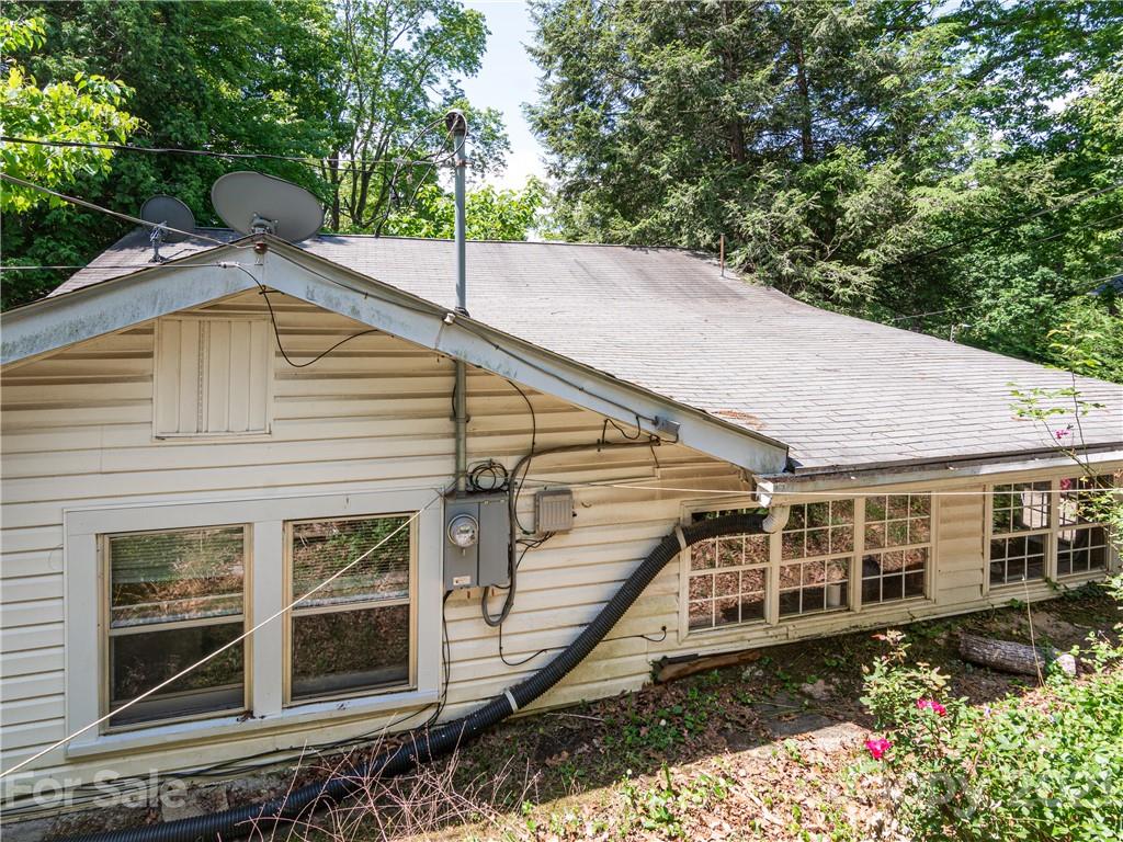 192 Forest Hill Drive Asheville NC 28803