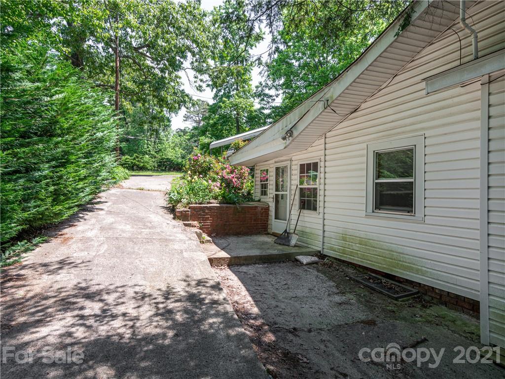 192 Forest Hill Drive Asheville NC 28803