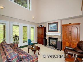 248 Thunder Hill Lane Mills River NC 28759