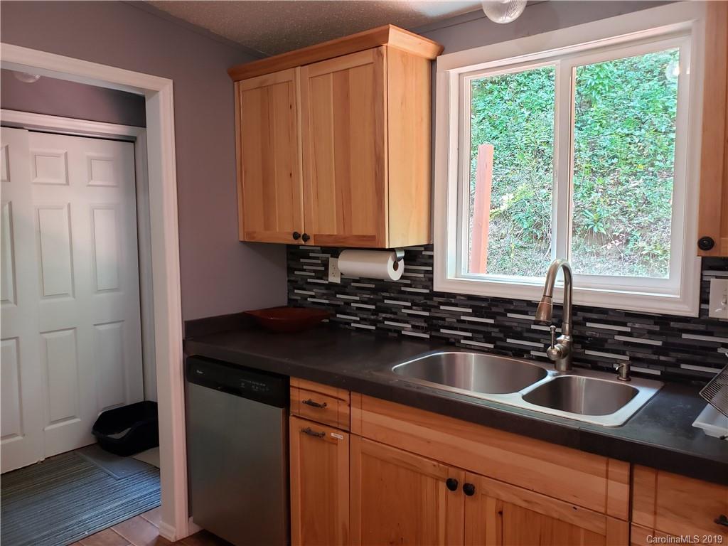 34 Casey Drive Candler NC 28715