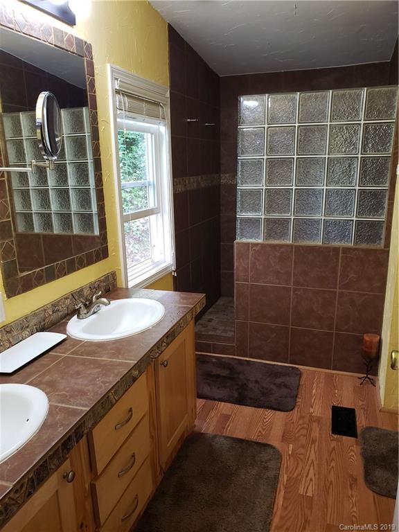 34 Casey Drive Candler NC 28715