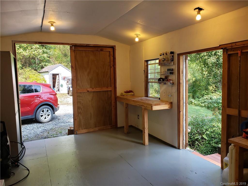 34 Casey Drive Candler NC 28715