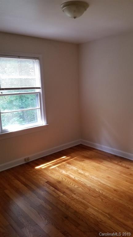 2 Greenbriar Road Asheville NC 28805