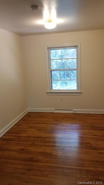 2 Greenbriar Road Asheville NC 28805