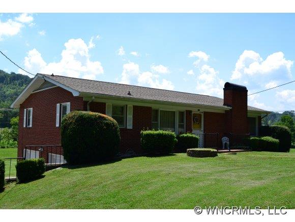 2592 Newfound Road Canton NC 28716