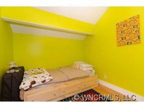 144 Pegg Road Barnardsville NC 28709