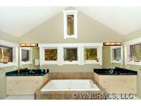 144 Pegg Road Barnardsville NC 28709