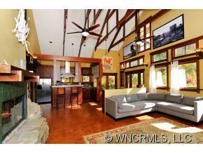 144 Pegg Road Barnardsville NC 28709