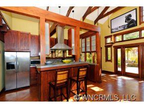 144 Pegg Road Barnardsville NC 28709