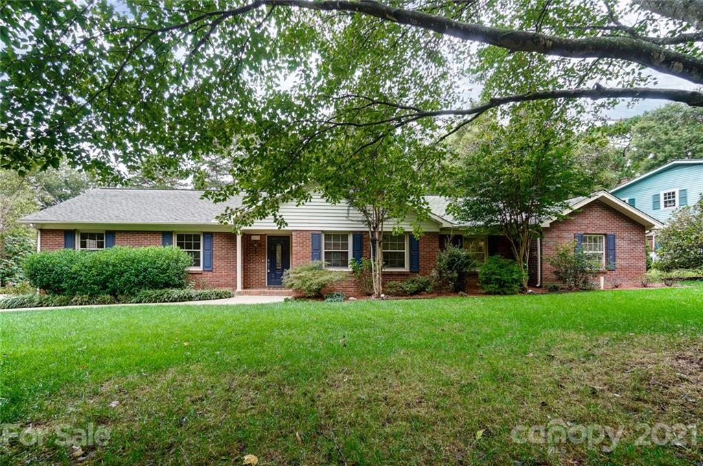 1019 S Magnolia Street Mooresville NC 28115