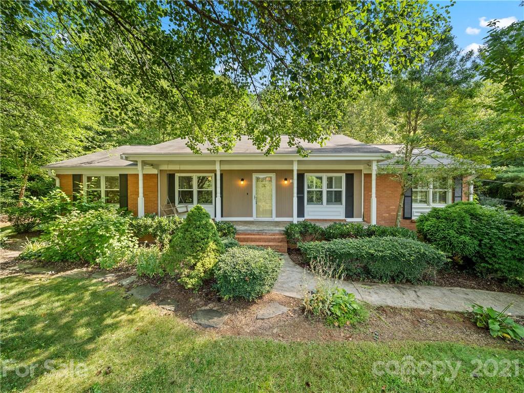 15 Woodbury Road Asheville NC 28804