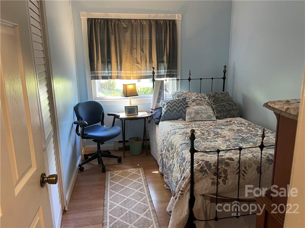 137 Appalachian Way Asheville NC 28806